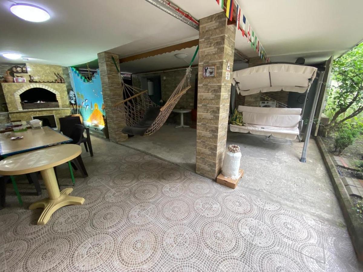 Guest House Ocean Force Batoemi Buitenkant foto