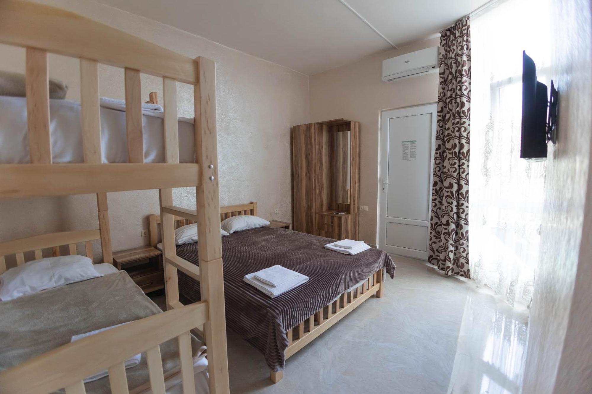 Guest House Ocean Force Batoemi Buitenkant foto